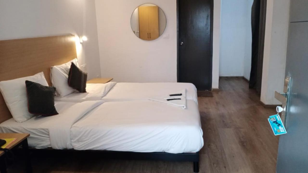 צ'נאי Hotel Amrita מראה חיצוני תמונה
